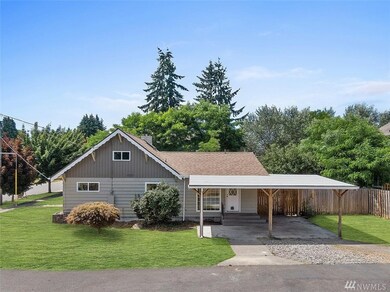 301 Longmire St NW, Yelm, WA 98597 - photo 2