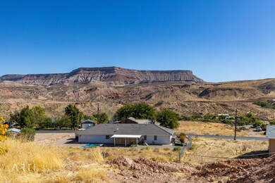 1715 S Chaparell Dr - JPeart (3 of 7)