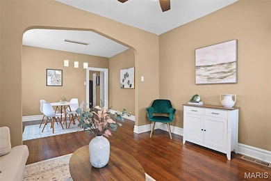 7429 Warner Ave, Saint Louis, MO 63117 - photo 4