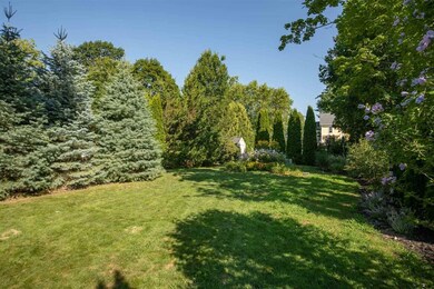 625 Lincoln Ave, Portsmouth, NH 03801 - photo 3