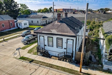 2600 02 1st St, New Orleans, LA 70113 - photo 2