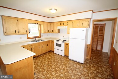 453 Howell School Rd, Bear, DE 19701 - photo 3