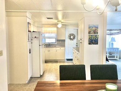 3110 Saralake Blvd, Sarasota, FL 34239 - photo 2