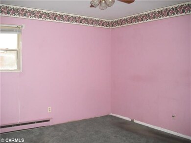 Bedroom - Master bedroom with full bath & spacious