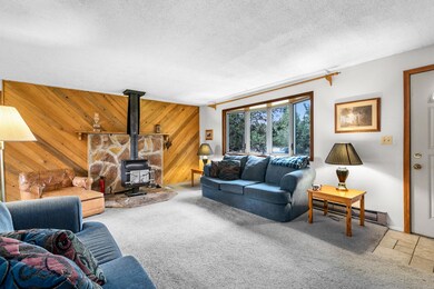 22938 Yucca Ct, Bend, OR 97701 - photo 7