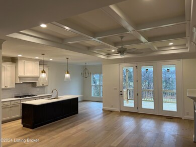 17700 Shakes Creek Great Room-Kitchen