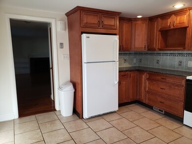 51 Progress St unit Single Fam, Weymouth, MA 02188 - photo 5