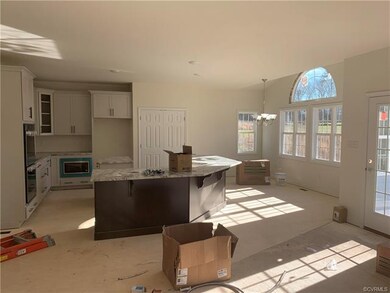 5807 Reedy Springs Dr, North Chesterfield, VA 23237 - photo 4