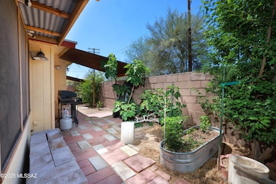 Front House 500