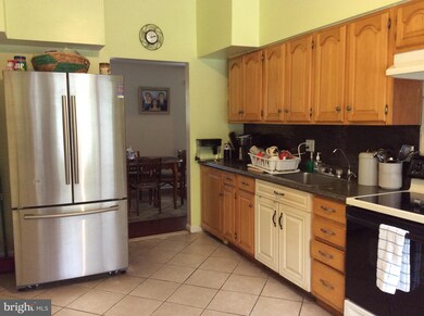 7315 Gavin St, New Carrollton, MD 20784 - photo 6