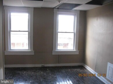 717 N Curley St, Baltimore, MD 21205 - photo 7