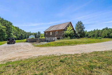 175 Mansion Rd, Dunbarton, NH 03046 - photo 4