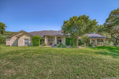 19012 Chimney Creek Rd, Helotes, TX 78023 - photo 2
