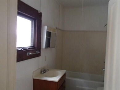 606 Oneida St, Fulton, NY 13069 - photo 7