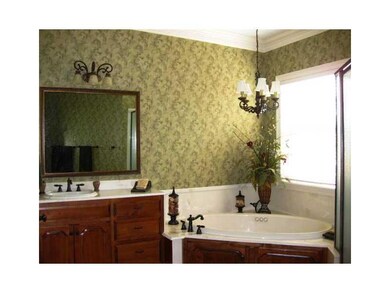 Master Bath/Spa.