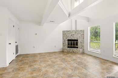 8416 E Cypress Point Ct, Baton Rouge, LA 70809 - photo 4