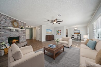 Great Room with Dining Room