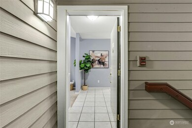 18505 SE Newport Way unit C214, Issaquah, WA 98027 - photo 4