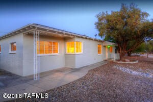 4910 E Eastland St, Tucson, AZ 85711 - photo 2
