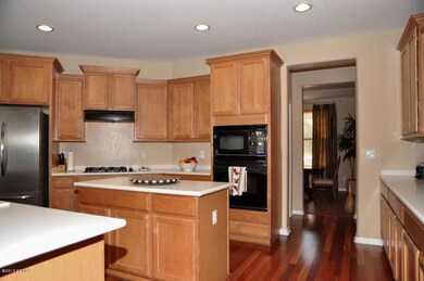 Kitchen-Island