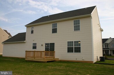 714 Arbor Rose Ave, Mount Joy, PA 17552 - photo 3