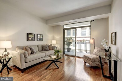 The Columbia Residences unit 333, Washington, DC 20037 - photo 6