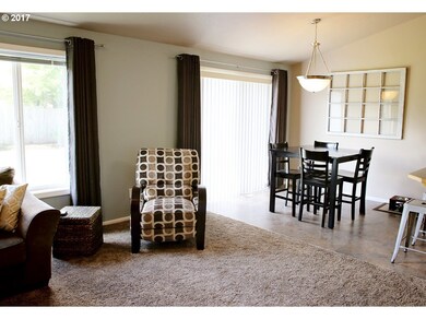 Living Room/Dining Room