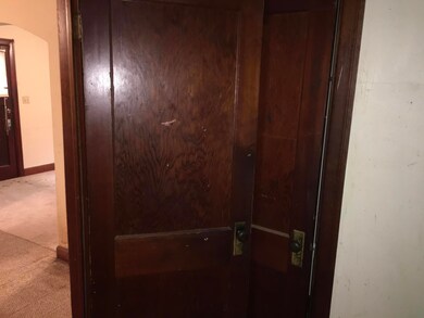 00978858-E311-42BD-95F2-FCDBA9EE1859