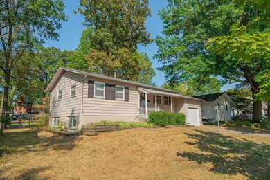 1212 Thurell Rd, Columbus, OH 43229 - photo 3