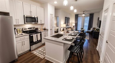 5141 Stone Mountain Hwy unit 4205, Stone Mountain, GA 30087 - photo 3