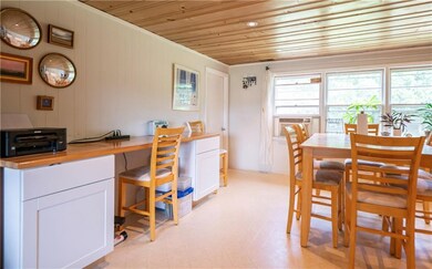 1 Reardon Dr, Middletown, RI 02842 - photo 6