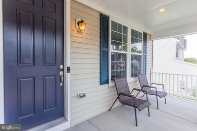 18218 Jillian Ln, Triangle, VA 22172 - photo 3