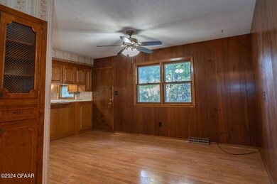 2803 Walnut St, Grand Forks, ND 58201 - photo 6