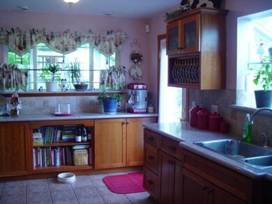 728 NW 5th St, Grants Pass, OR 97526 - photo 6