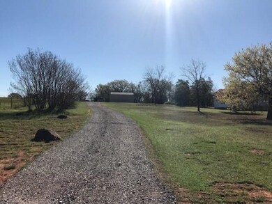 22209 Memory Ln, Tecumseh, OK 74873 - photo 7