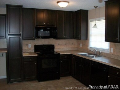 224 Brewster Dr, Fayetteville, NC 28303 - photo 4