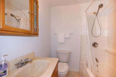 3 Messier St unit 3, South Grafton, MA 01560 - photo 7