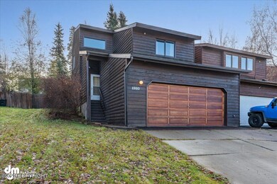 02-Exterior Front_MAX3893-Edit