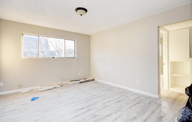 Back Unit- Living Room