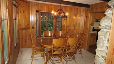 Dining room from entry