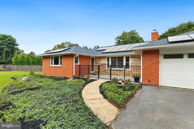 7406 Cherry Tree Dr, Clarksville, MD 21029 - photo 5