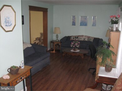 6086 High Meadow Dr, Pipersville, PA 18947 - photo 2