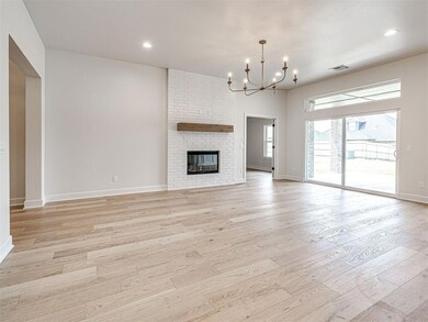 9213 Taggert Ln, Yukon, OK 73099 - photo 7