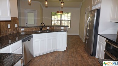 2945 Grimes Crossing Rd, Copperas Cove, TX 76522 - photo 6