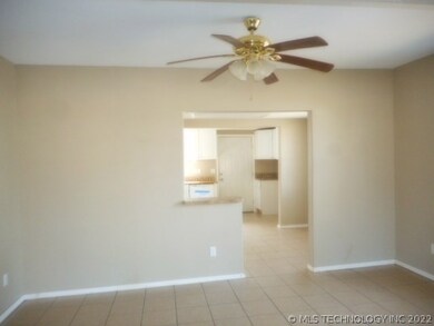 2439 Columbus St, Muskogee, OK 74401 - photo 4