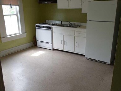 Kitchen. Great sized kitchen with lots of natural 
