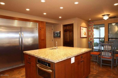 Gourmet Kitchen2