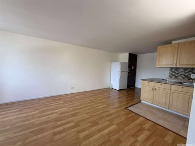 Lakeview Royal unit 905, Honolulu, HI 96818 - photo 5