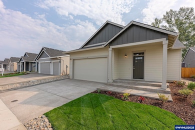 702 Tigerlily St, Silverton, OR 97381 - photo 3