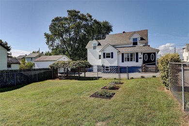 28 Balkcom St, Riverside, RI 02915 - photo 3